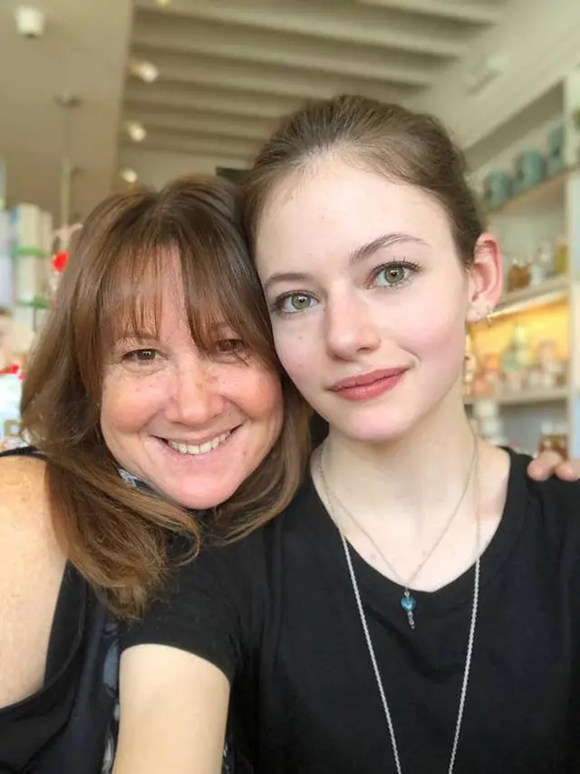 [Bintang] Mackenzie Foy