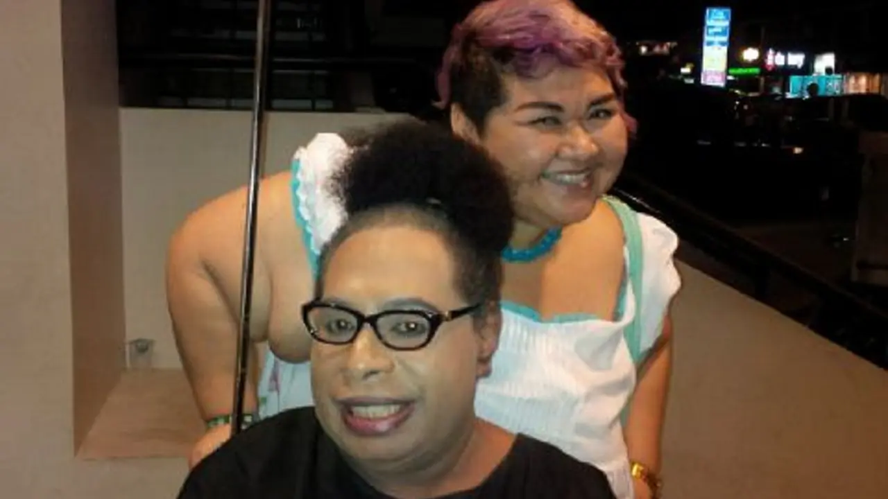 [Bintang] Ade Juwita dan Pretty Asmara