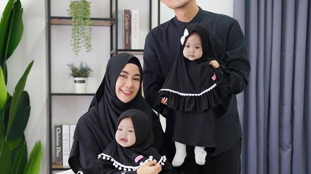 Bikin Netizen Susah Membedakannya