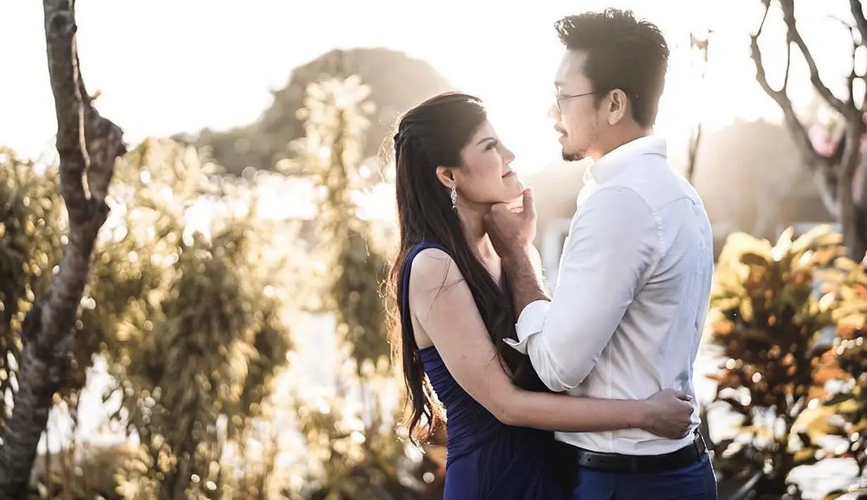 (Instagram/dennysumargo)