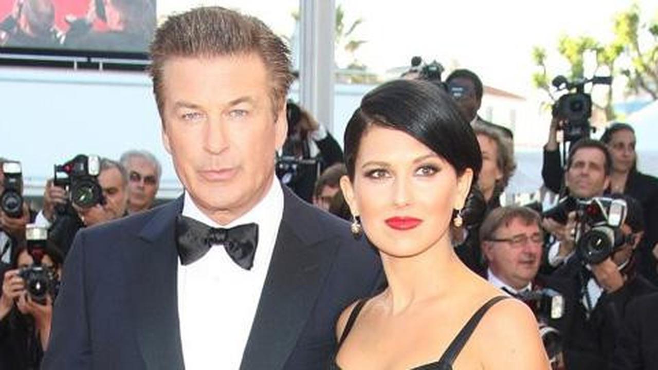 Alec Baldwin resmi nikahi instruktur yoga