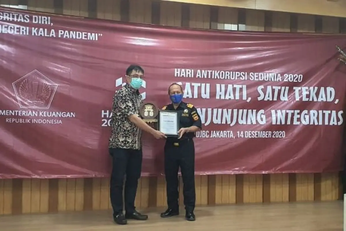 Kualitas Pelaporan Terbaik, Daihatsu Diganjar Penghargaan dari Bea Cukai (Ist)