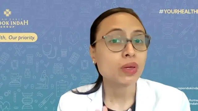 Dokter spesialis paru dari RS Pondok Indah - Puri Indah, Desilia Atikawati berbicara tentang pneumonia.