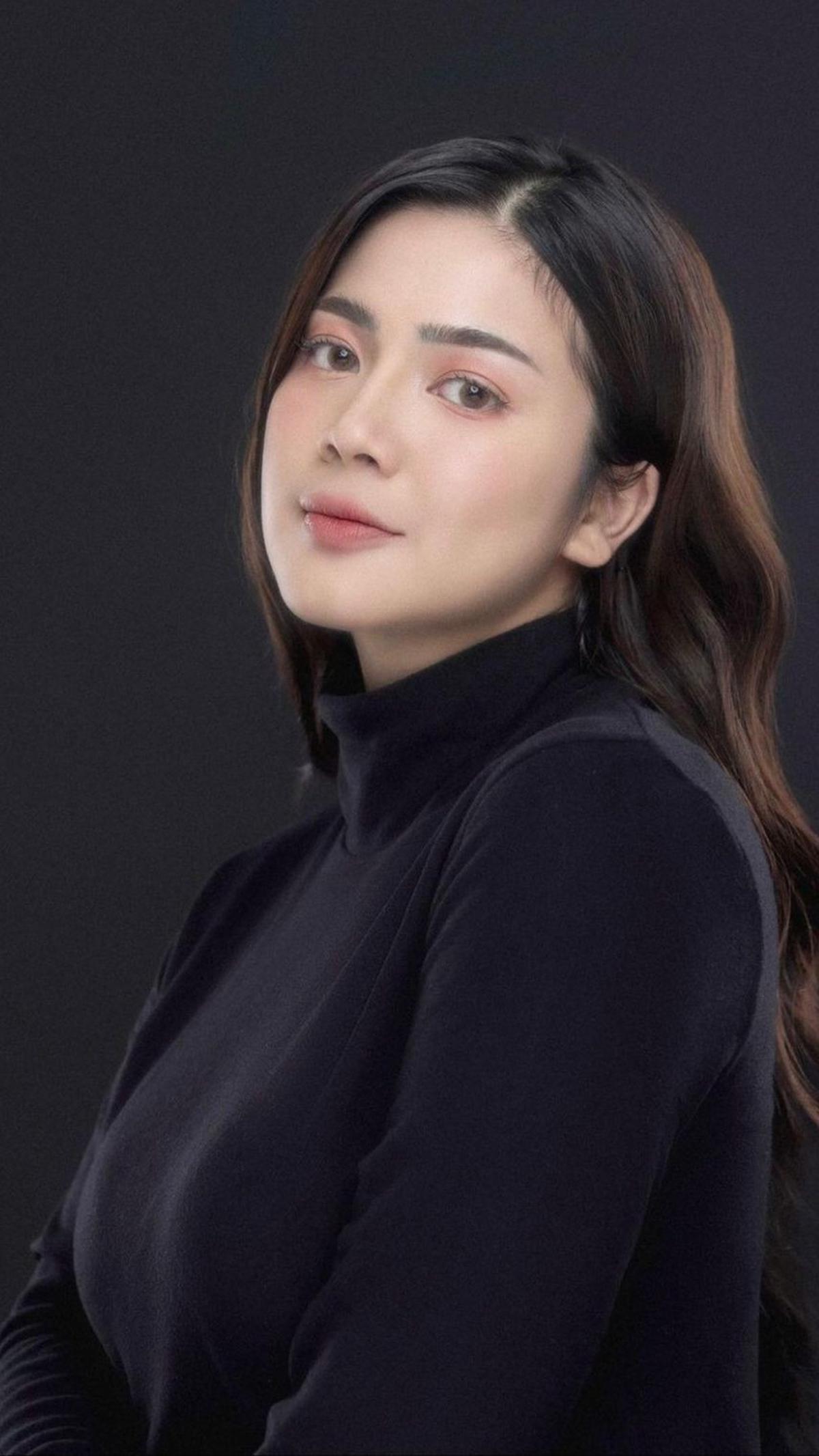 Profil Felicya Angelista