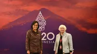Menteri Keuangan Indonesia Sri Mulyani Indrawati dan Menteri Keuangan Amerika Serikat (AS) Janet Yellen. (Anisyah Al Faqir/Merdeka.com)