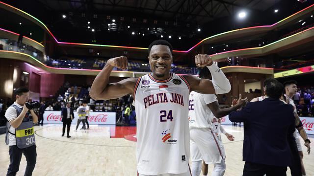 Selebrasi pemain Pelita Jaya Justin Brownlee