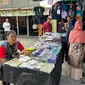 Gemerincing Cuan dari Penggembrira Muktamar Muhammadiyah untuk Pedagang Souvenir (Dewi Divianta/Liputan6.com)