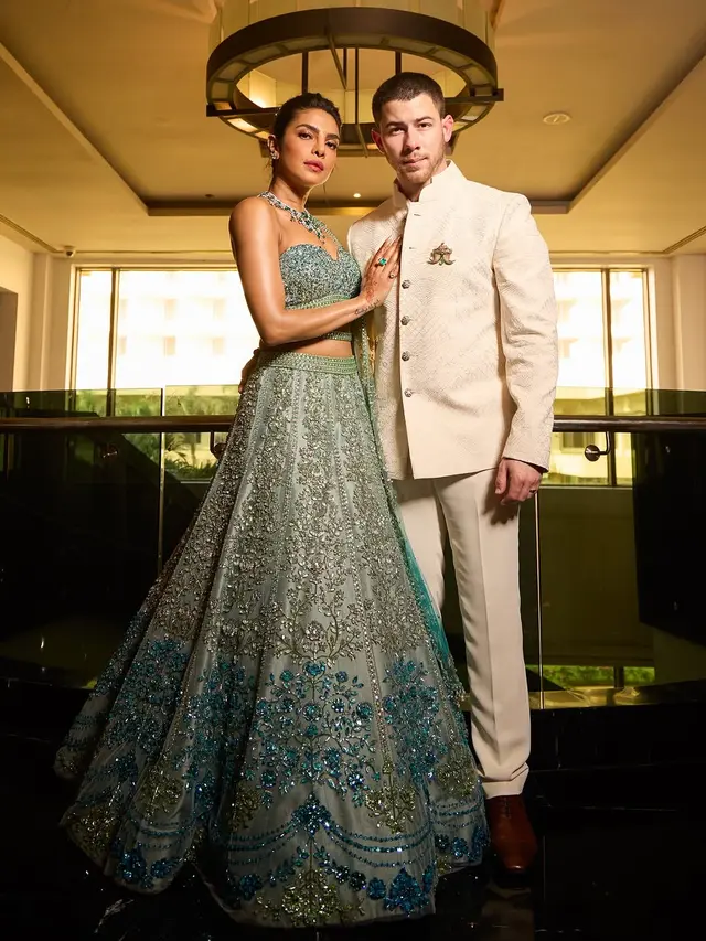 6 Potret Nick Jonas dan Priyanka Chopra di Pernikahan Sang Adik, Tampil Memukau