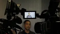 Ernest Prakasa memberikan keterangan saat menghadiri acara XYZ Day 2018 di Senayan City, Jakarta, Kamis (25/4/2018). (Bola.com/M Iqbal Ichsan)