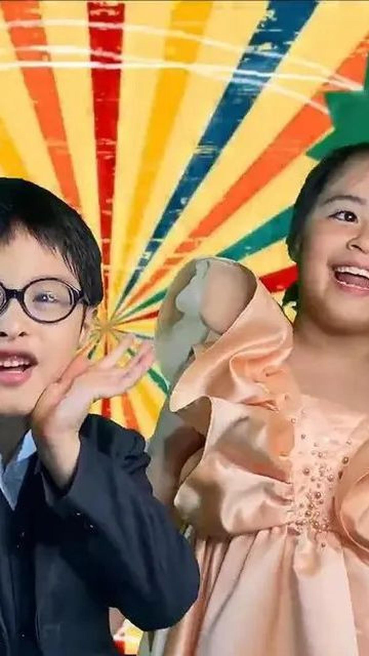 Memiliki Bakat Bernyanyi