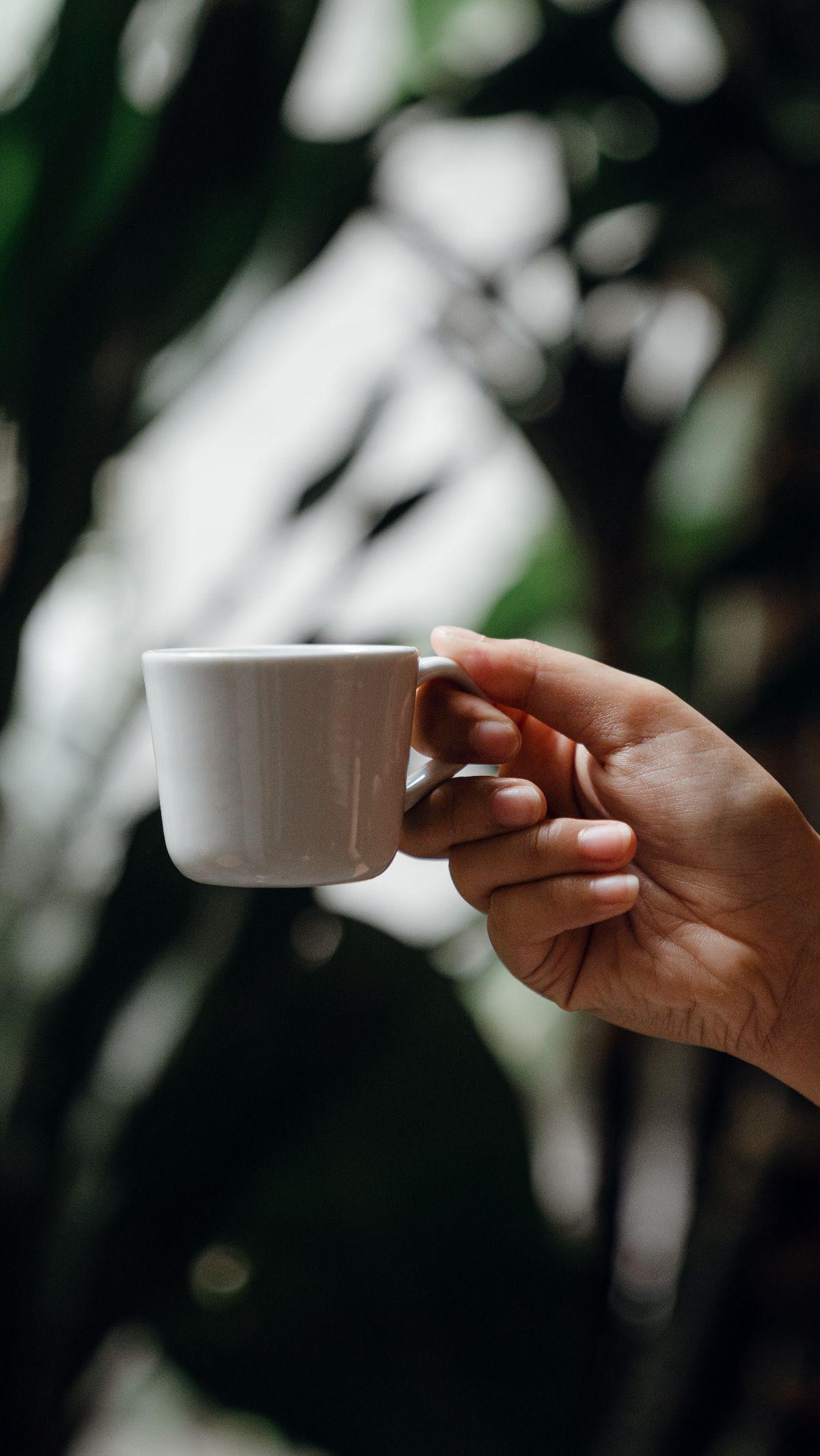 Sejumlah hal tersebut bisa Anda lakukan agar bisa tetap menikmati kopi dengan nyaman tanpa harus menimbulkan masalah tidur di malam harinya.