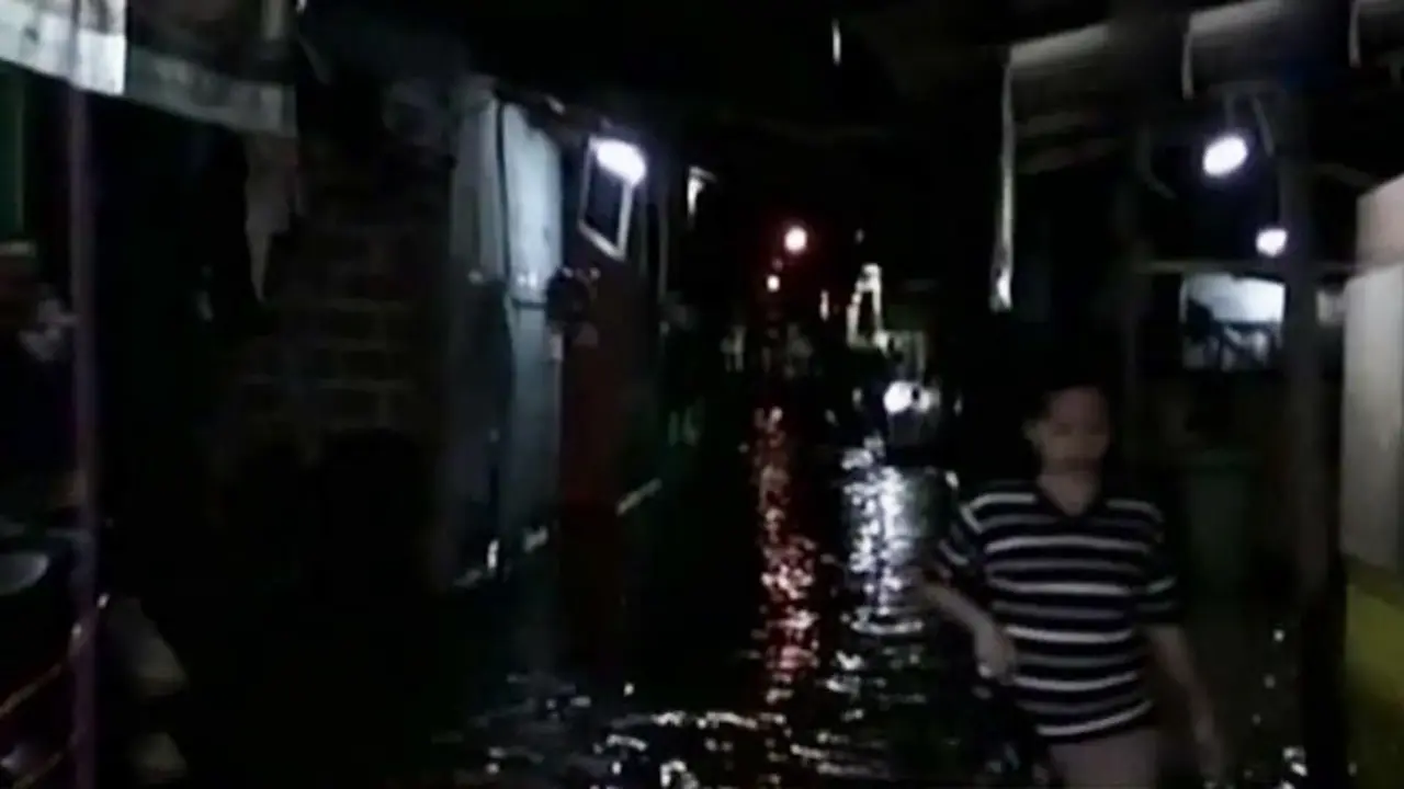 (Lip6 Malam) Banjir-Malam