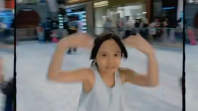 Potret Gisel dan Gempi Kompak Main Ice Skating (credit: https://www.instagram.com/gisel_la/)