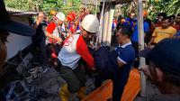 Proses Evakuasi Mahasiswa UGM Jatuh ke Sumur 12 Meter di Gunungkidul. (Liputan6.com/istimewa)