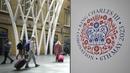 Spanduk perayaan penobatan Raja Charles III dipajang di Stasiun Kings Cross di London, Senin, 1 Mei 2023. Penobatan Raja Charles III akan berlangsung di Westminster Abbey pada 6 Mei. (AP Photo/Kirsty Wigglesworth)