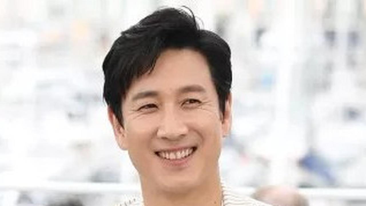 7 Judul Drama dan Film Lee Sun Kyun yang Ikonik, Mana Favoritmu?