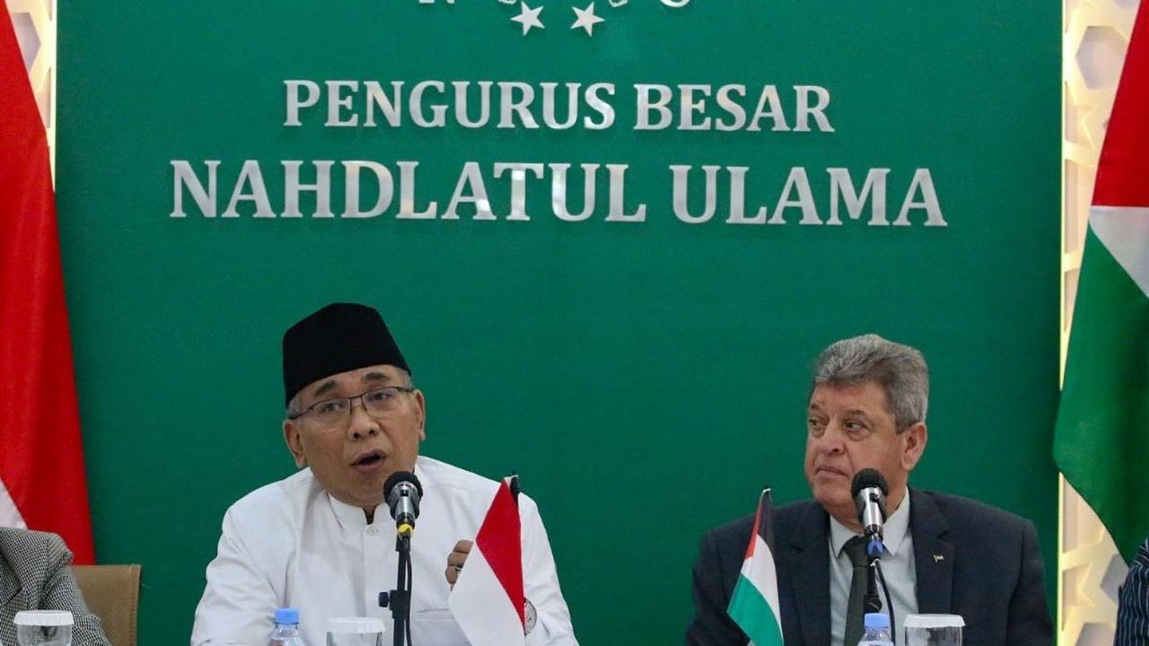 "Sehubungan dengan agenda tersebut, kami mohon kehadiran rekan-rekan media meliput agenda tersebut di atas. Demikian. Atas bantuan dan perhatiannya, kami sampaikan banyak terima kasih," tulis LTN PBNU dalam keterangan resminya. Foto: merdeka.com / Arie B