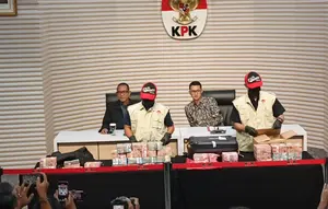 Duduk Perkara Korupsi Bupati Pemalang Anom Widyantoro