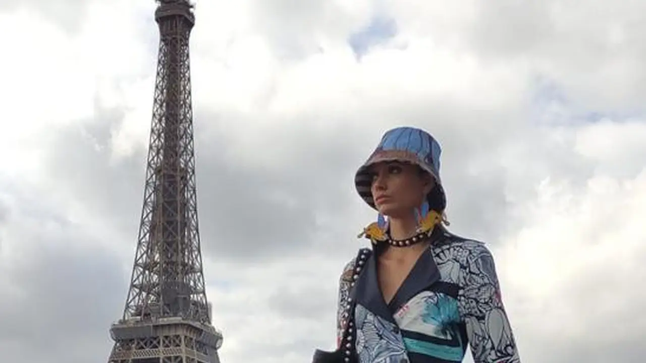 Slow fashion menjadi salah satu argumen yang dipresentasikan Indonesia Fashion Chamber (IFC) di kota Paris pada 3-4 September 2022 lalu.