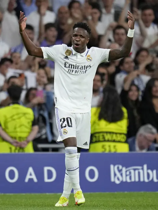 <p>Gol Real Madrid dicetak pada babak pertama oleh penyerang Gol Vinicius Junior pada menit ke 36. (AP Photo/Manu Fernandez)</p>