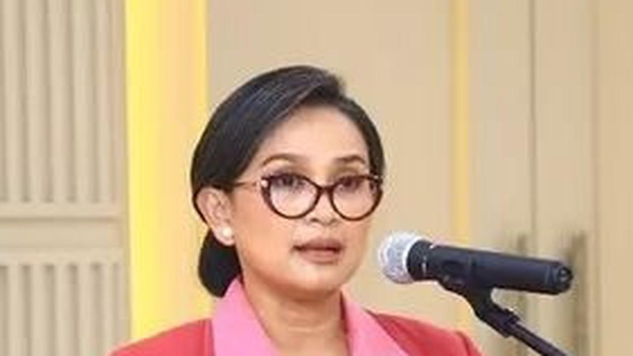 1. Juliati Sapta Dewi Magdalena: Anggun di Balik Seragam Bhayangkari