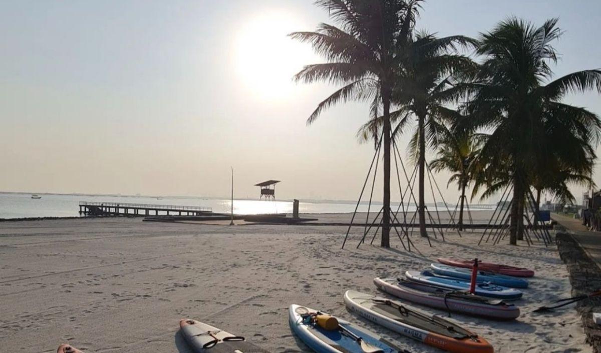 5. Pantai Indah Kapuk (PIK) 2<br>