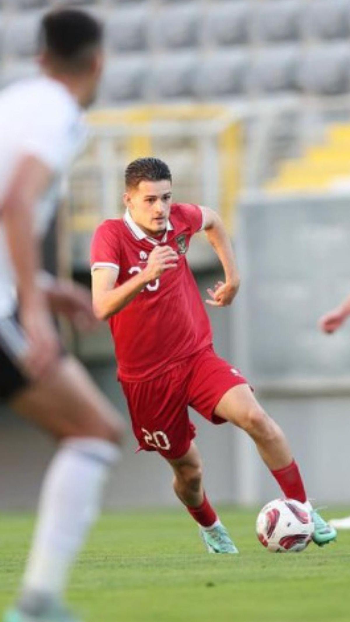Dedikasi dan semangat juangnya pun tak perlu diragukan, Justin Hubner dengan sepenuh hari membela Timnas Indonesia U-23. Foto:&nbsp;instagram.com / nathantjoeaon<br>