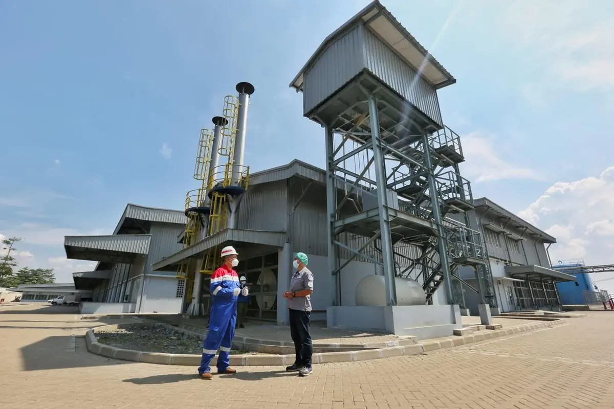 Direktur PGAS Beli 67.300 Saham