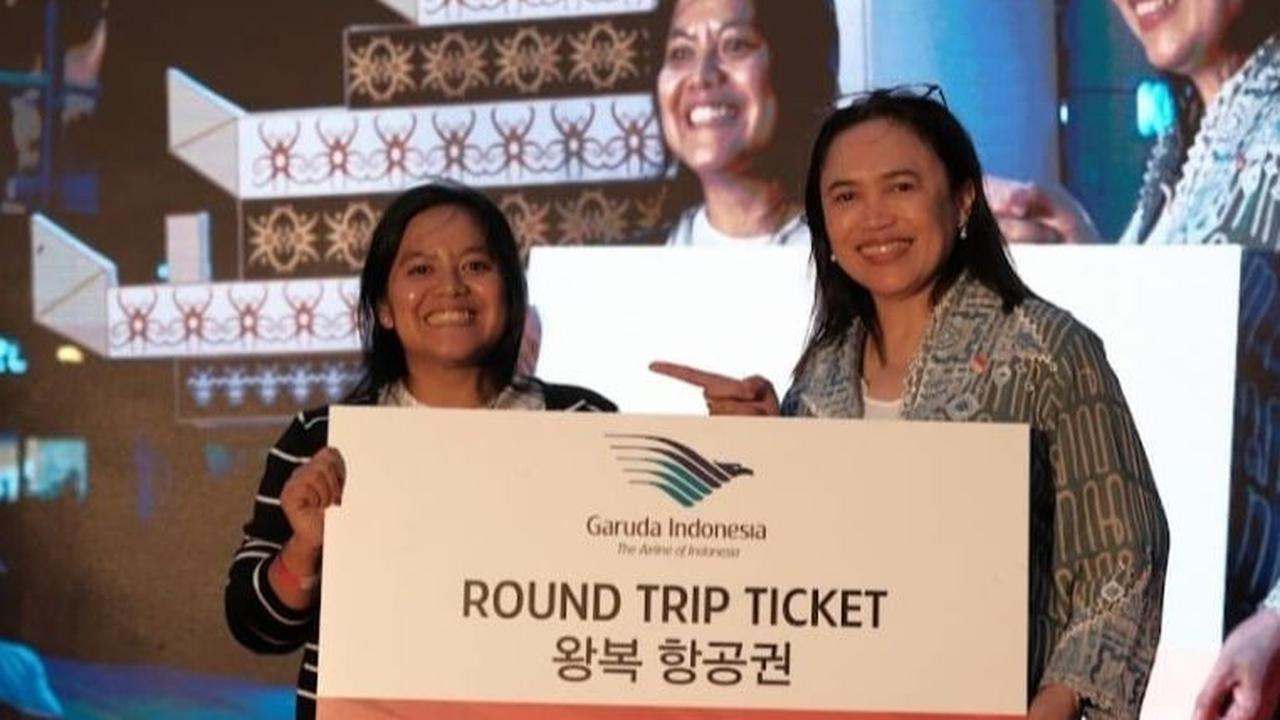 Tidak ketinggalan pula Door Prize yang selalu dinantikan para pengunjung, antara lain berupa tabungan BRI, Apple Ipad, Sepeda Lipat Pikes, Deposito Bank Mandiri, serta Grand Prize berupa tiket pesawat Garuda Indonesia rute Seoul-Jakarta. Dokumentasi: KBRI