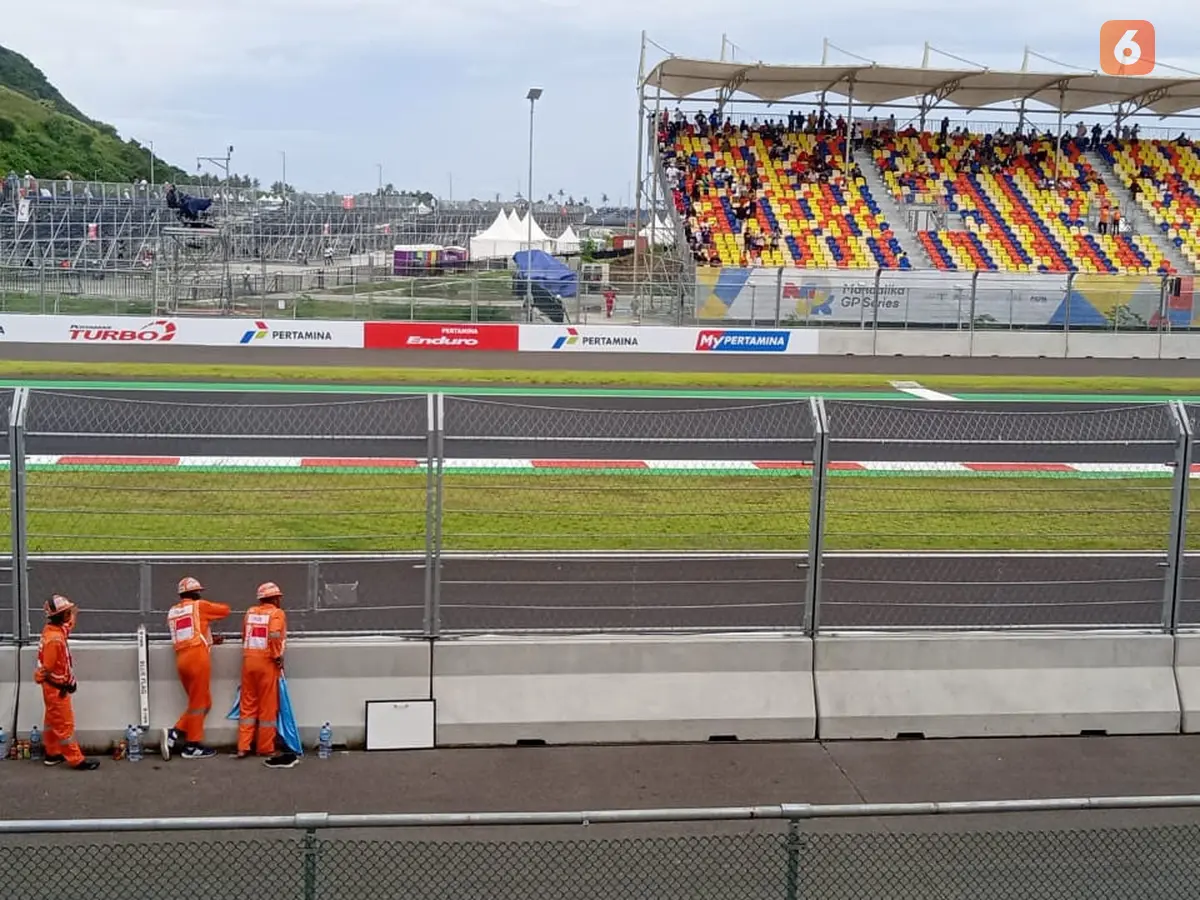 BMKG Prediksi Cuaca Cerah Berawan Saat Balapan MotoGP Mandalika Akhir Pekan  Ini, Mbak Rara Nganggur? - Surabaya Liputan6.com