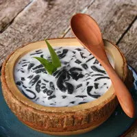 ilustrasi dawet ireng/Ariyani Tedjo/Shutterstock