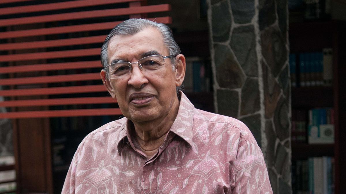 Quraish Shihab Menggagas Laman Cariustadz.id, Apa Itu?