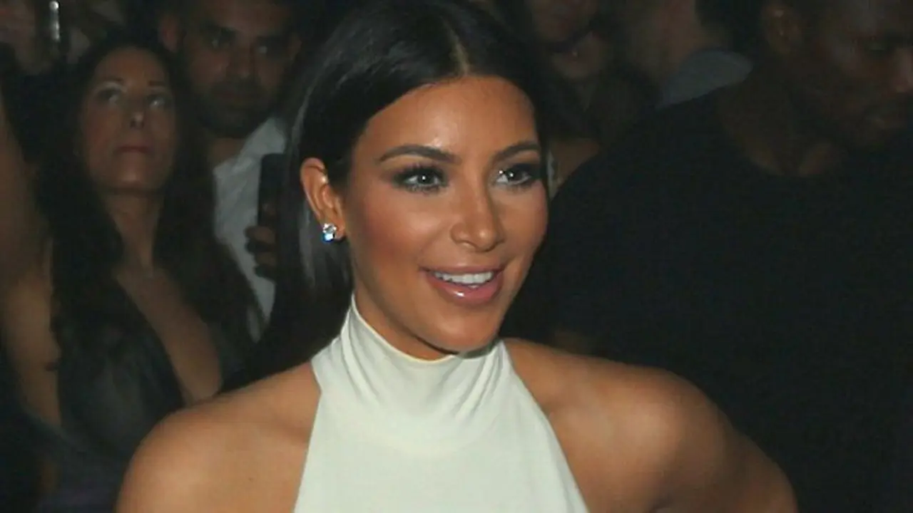 Kim Kardashian pamer petualangannya di Abu Dhabi (doc:Dailymail)