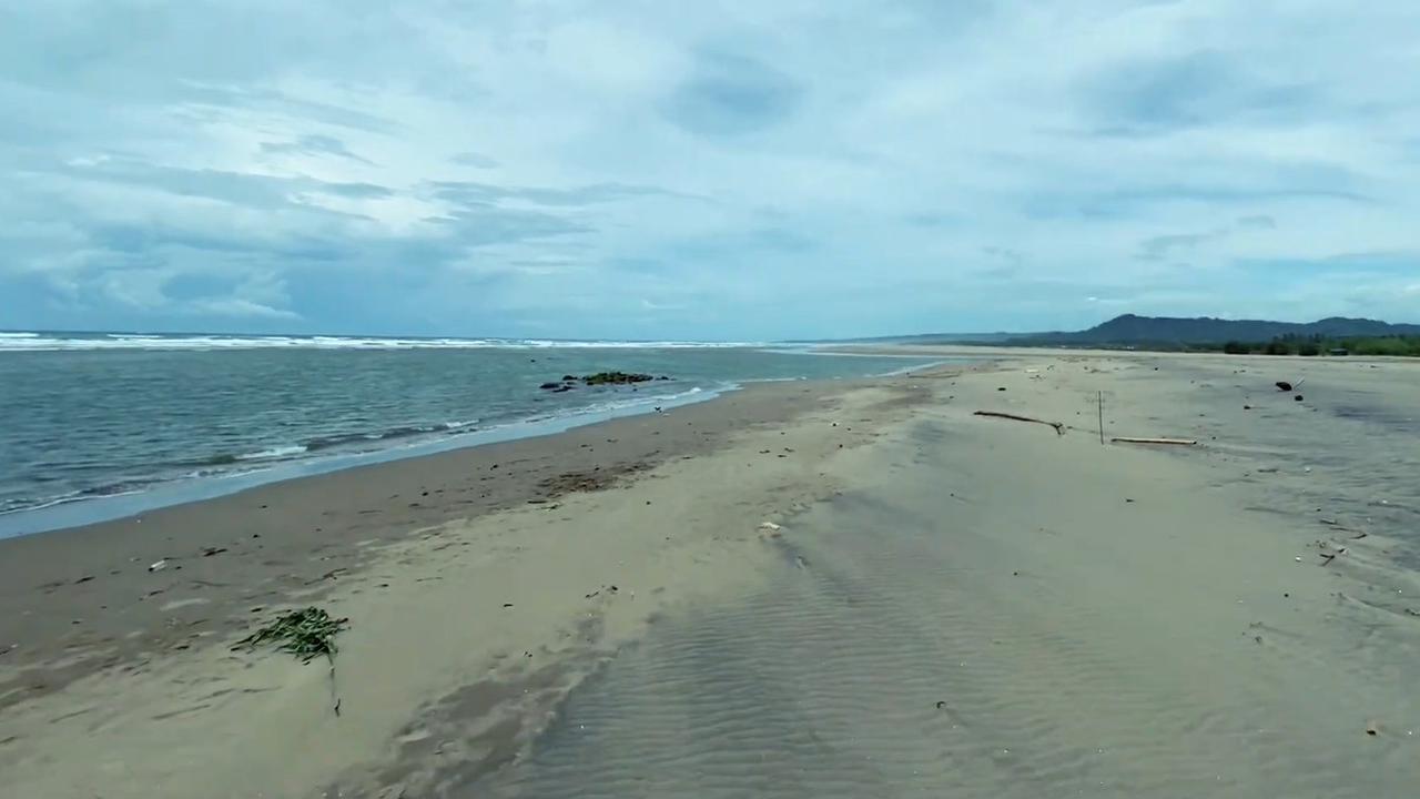 Pantai Cipatujah
