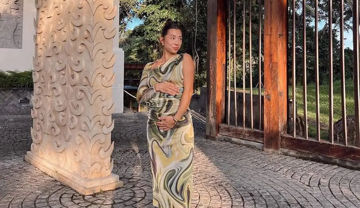 Jennifer Bachdim sempat mengungkapkan soal berapa target jumlah anak yang ingin ia dan Irfan miliki. (instagram.com/jenniferbachdim)