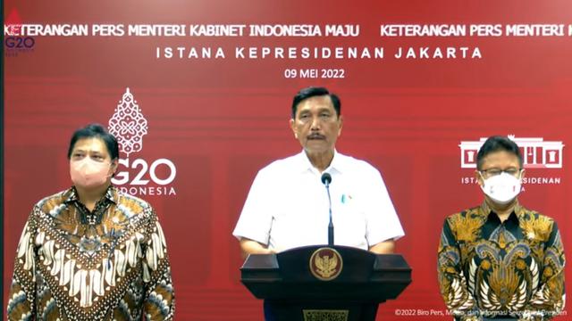 Menteri Koordinator Bidang Kemaritiman dan Investasi (Menko Marves) Luhut Binsar Pandjaitan dalam Keterangan Pers tentang PPKM Bersama Menteri Kabinet Indonesia Maju, di Kantor Presiden, Senin (9/5/2022).