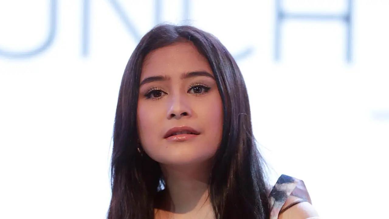 [Bintang] Prilly Latuconsina
