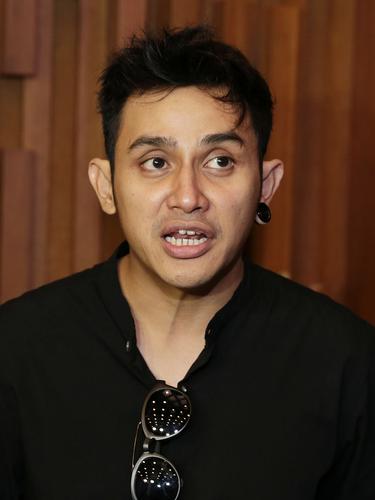 [Bintang] Vicky Nitinegoro