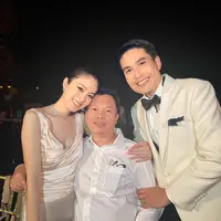 Deretan sajian kuliner tradisional di pernikahan Nong Poy (instagram/ekarin_foodandtone)