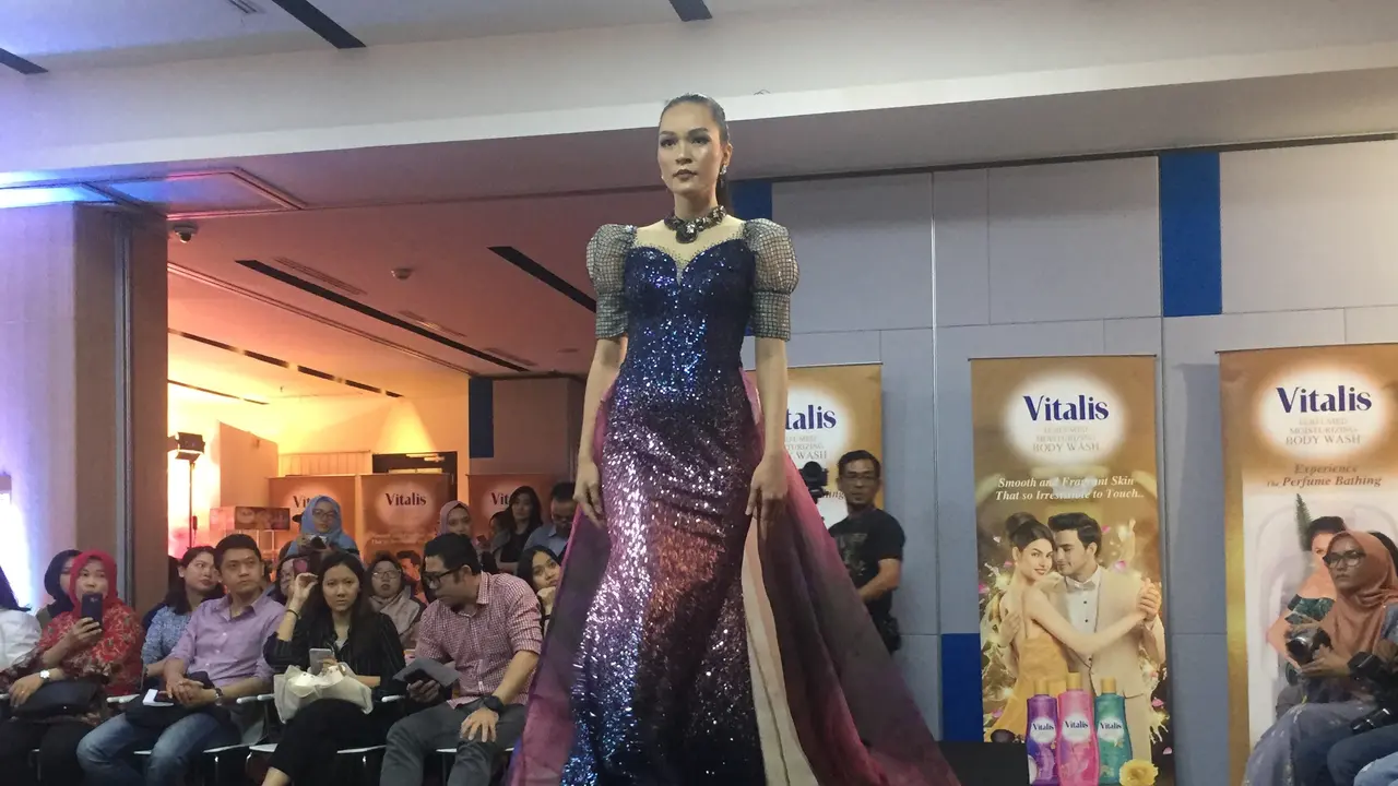 Koleksi busana Diana Putri