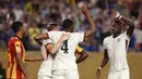 Chelsea langsung mendominasi laga sejak menit awal. Di menit 45+3, tandukan Tosin Adarabioyo sukses membawa Chelsea unggul. (FRANCK FIFE/AFP)