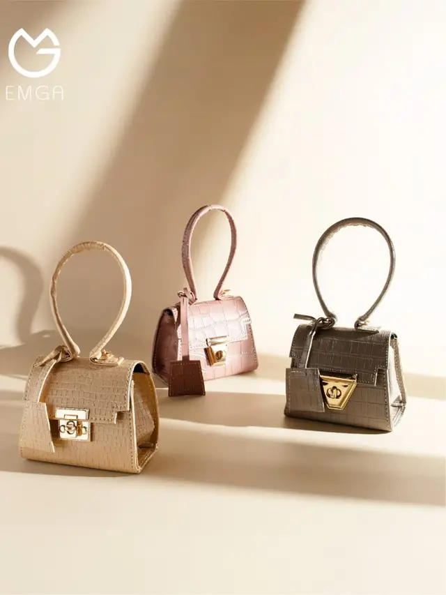 Diary Fimela: Bangga Produk Lokal, Emga Hadirkan Koleksi Jam Tangan dan Tas dengan Harga yang Terjangkau