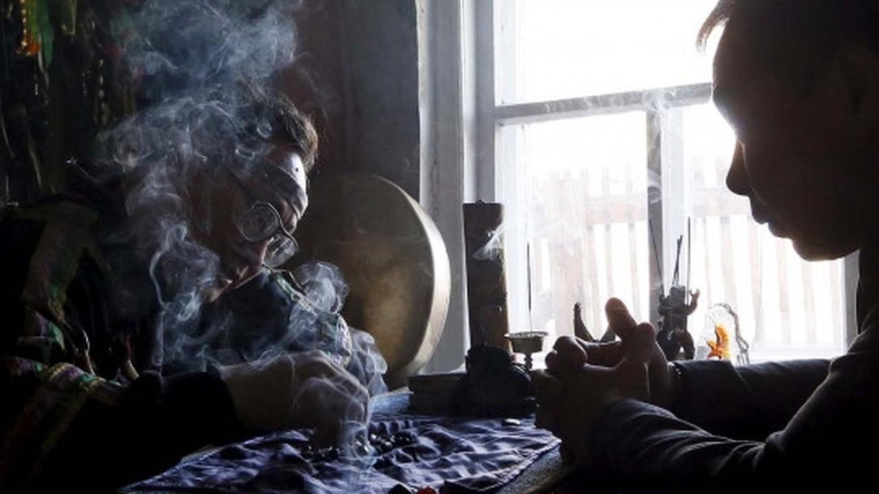 Intip ritual-ritual mistis dukun kaum nomaden di Rusia