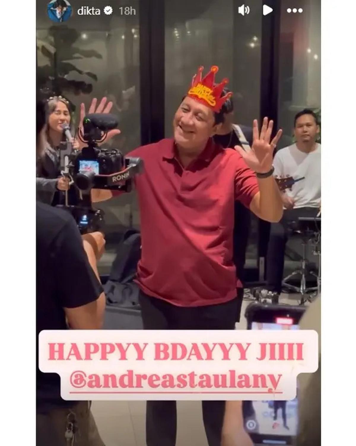 6 Potret Kejutan Ultah Andre Taulany ke-51, Dihadiri Anak hingga Sahabat Artis