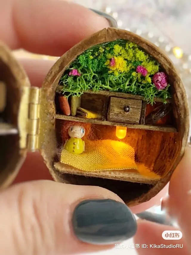Diorama di Dalam Kulit Kacang