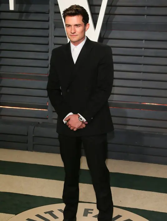 Katy Perry dan Orlando Bloom memang selalu hadir dengan kemesraannya. Bahkan belum lama ini Katy rela mengubah warna rambutnya menjadi blonde dan menyerupai Orlando yang kala itu berulang tahun. (AFP/Bintang.com)