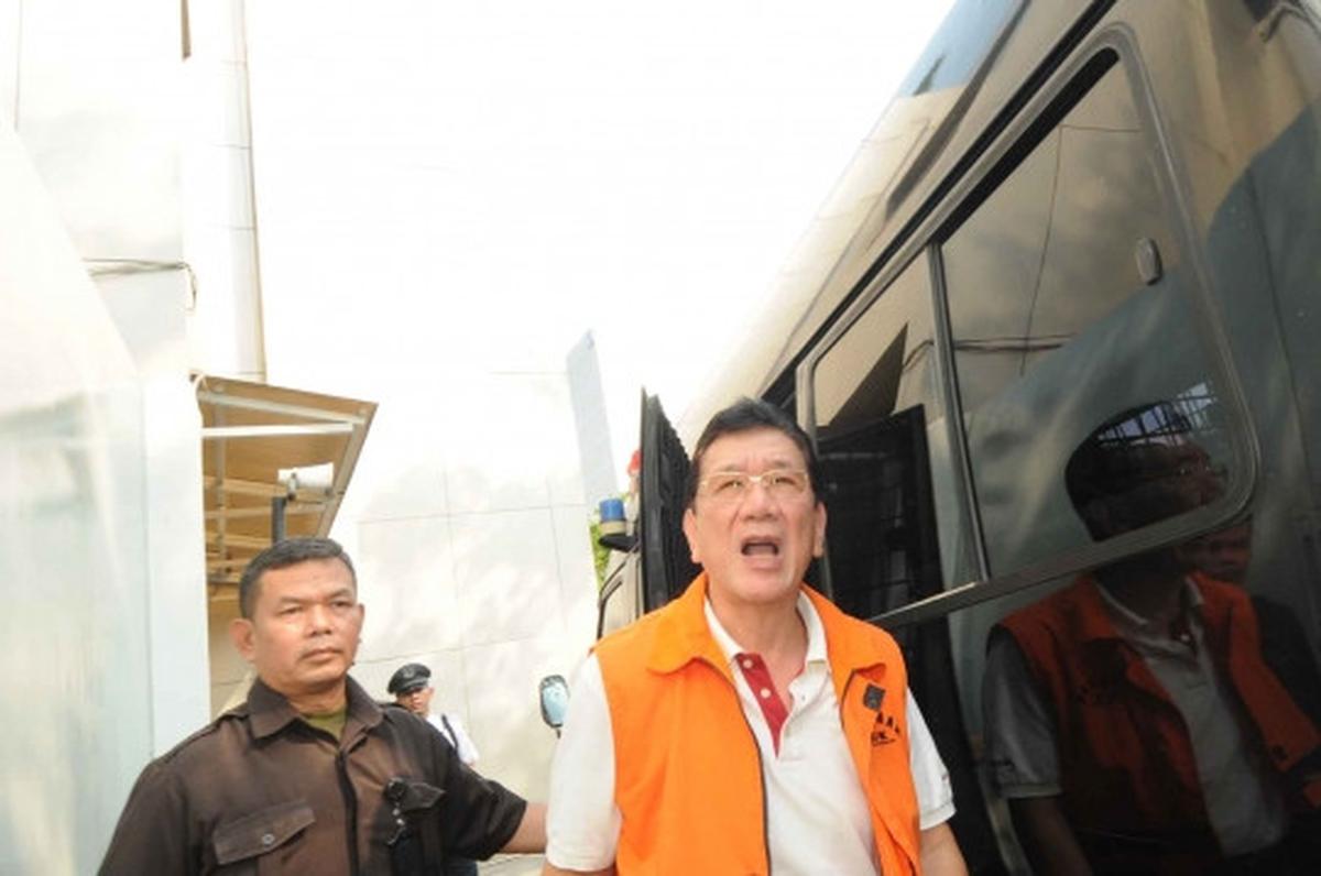 Jalani pemeriksaan di KPK, Mulya satu mobil tahanan dengan Willy