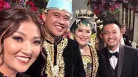 Berikut penampilan deretan pelawak tanah air yang hadir pada pernikahan Kahiyang Ayu dan Bobby Nasution.