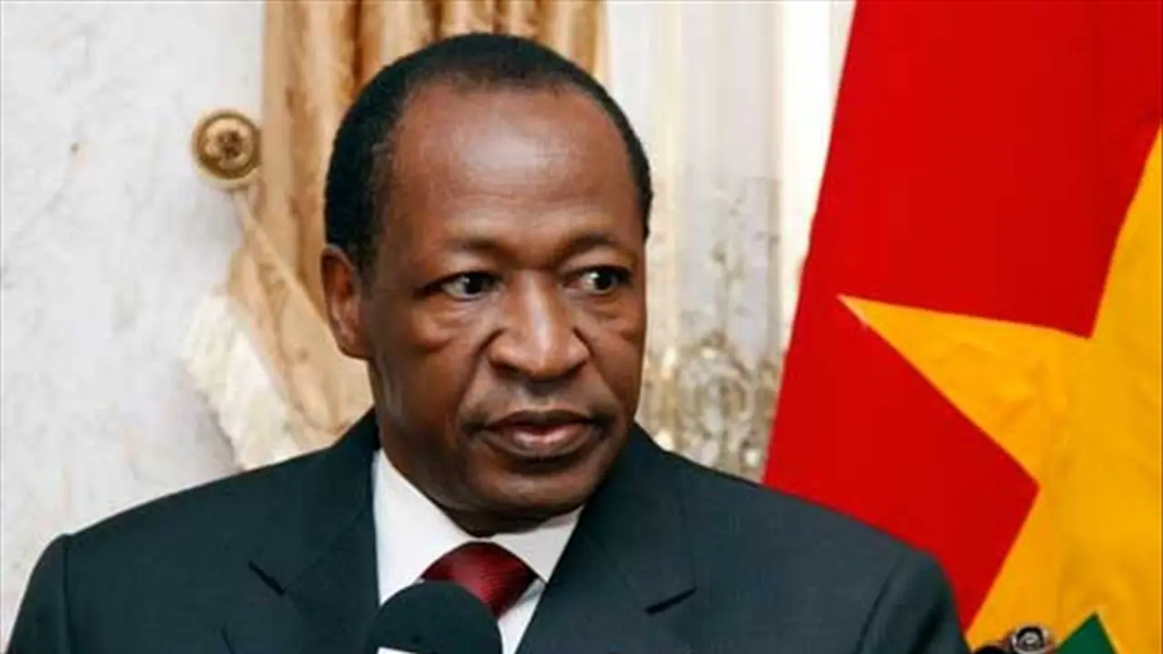 Presiden Burkina Faso Mundur Setelah 27 Tahun Berkuasa