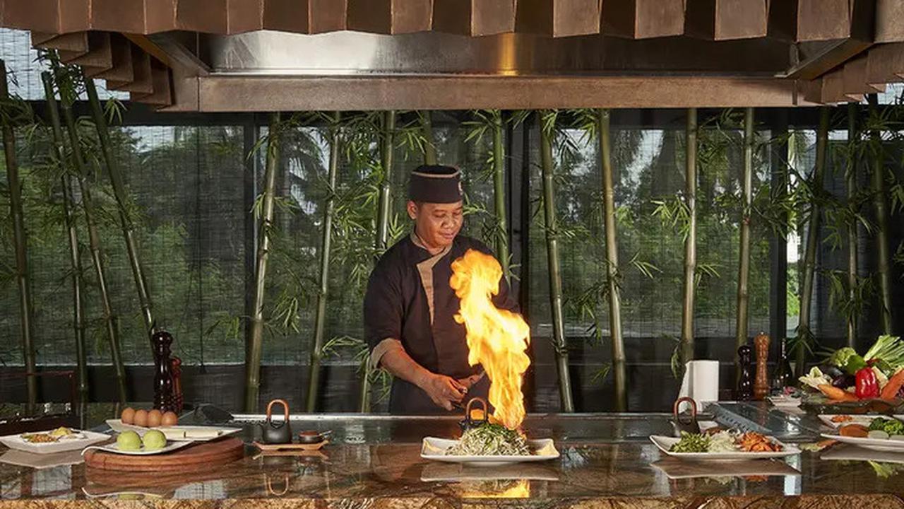 Mengenal Teknik Teppanyaki, Seni Memasak Khas Jepang yang Unik dan Mengunggah Selera